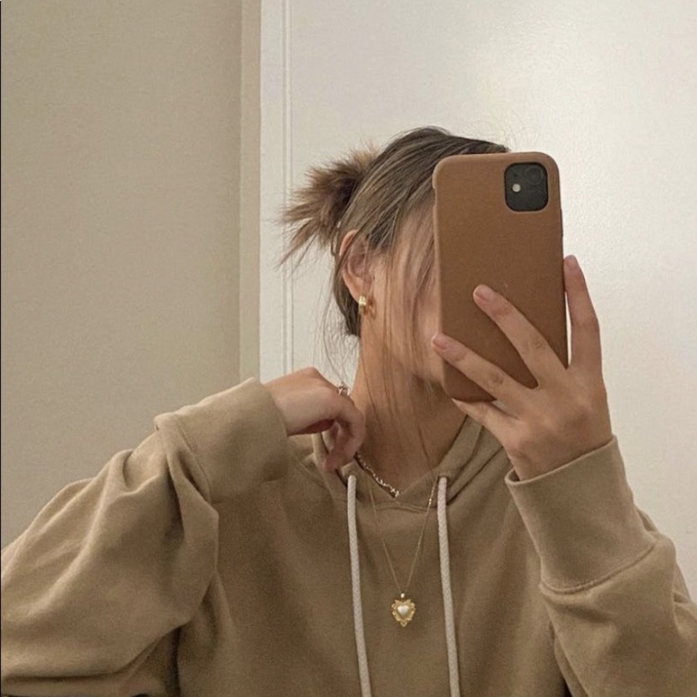 Pela seashell iPhone 12 (12 Pro) phone case